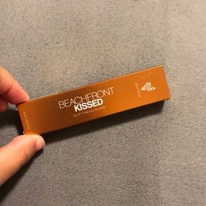 Younique Beach Front Kissed Oceanside